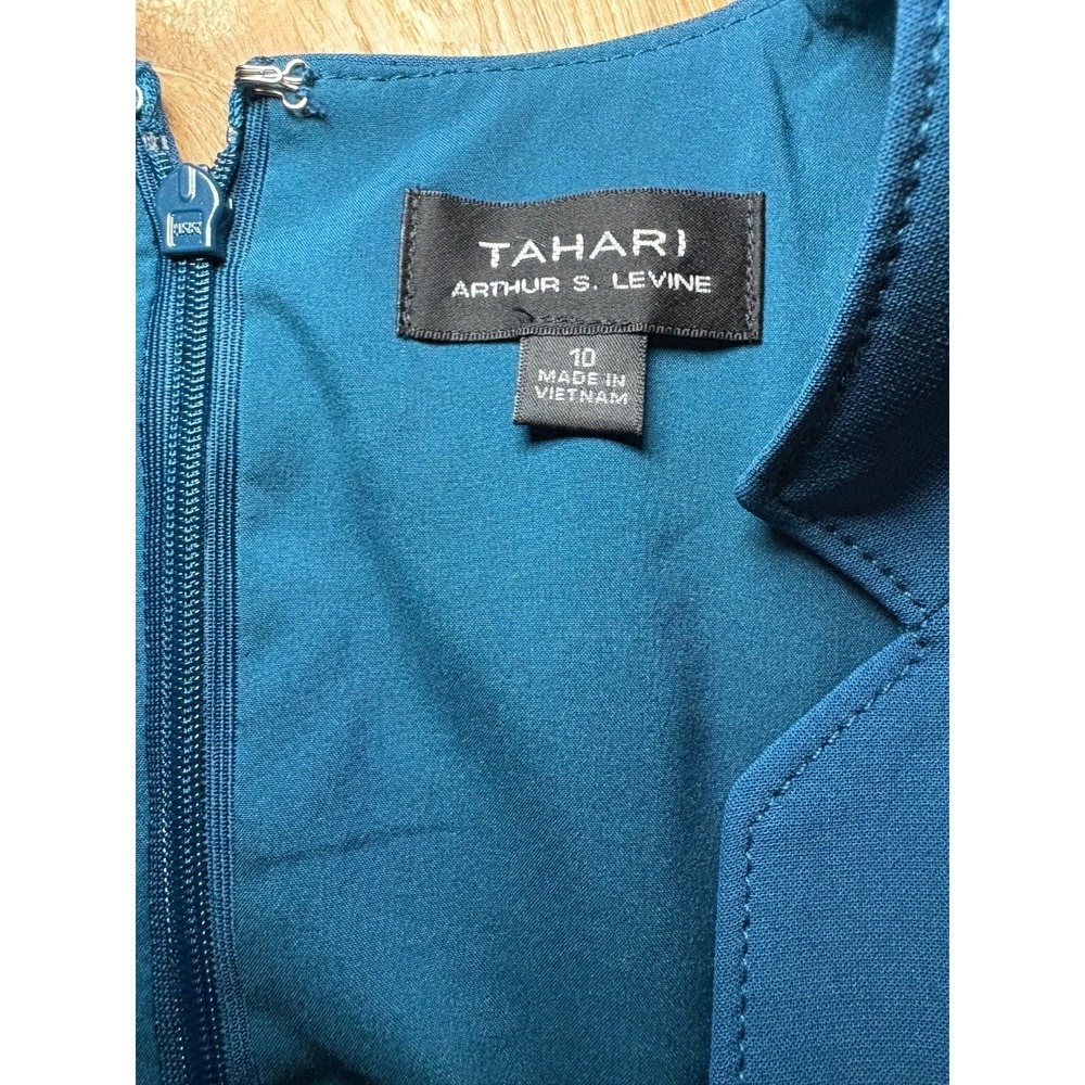 TAHARI ARTHUR‎ S LEVINE size 10 BLUE CROP WIDE LEG SLEEVELESS JUMPSUIT - Picture 3 of 8